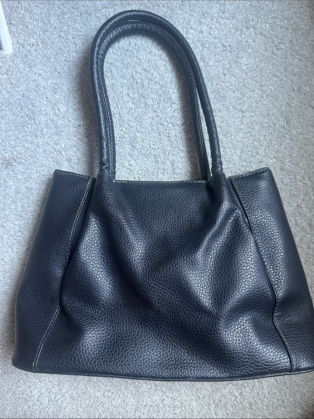 Tod’s Shoulder Bag - Picture 2 of 13